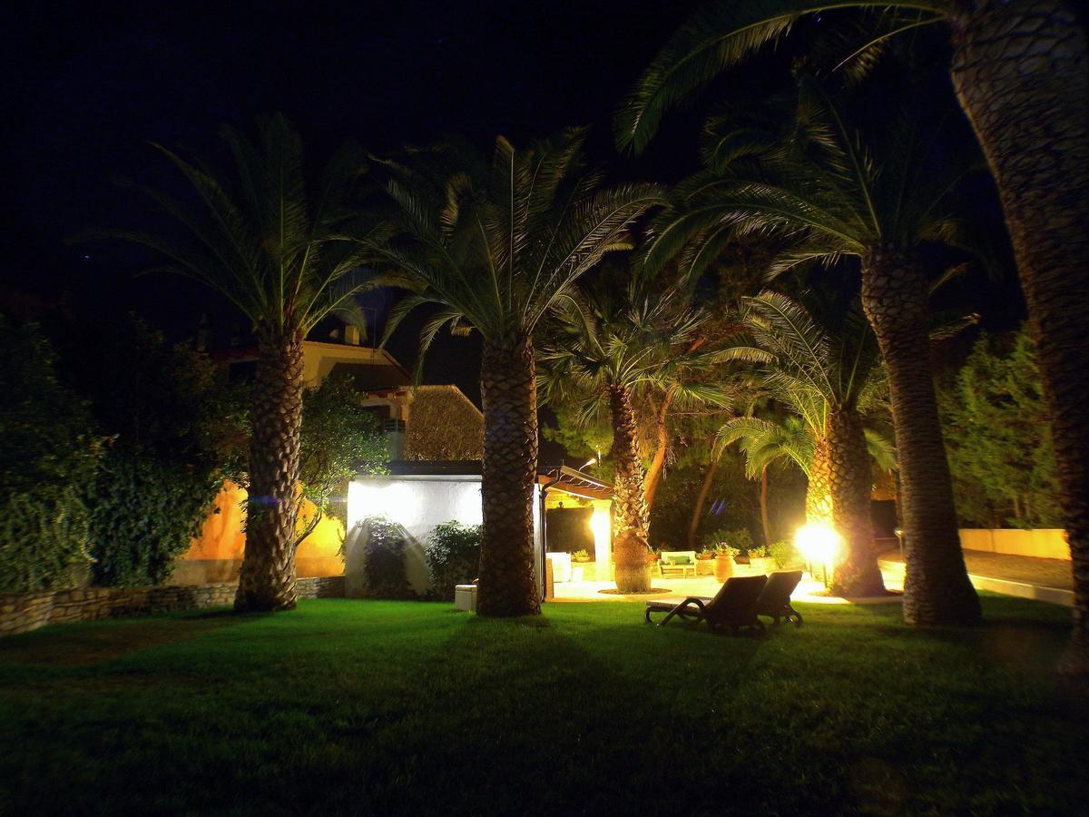 Bed and Breakfast Bb Doliahouse Dolianova Exterior foto