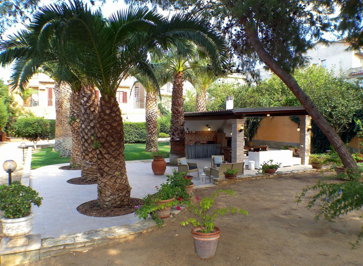 Bed and Breakfast Bb Doliahouse Dolianova Exterior foto